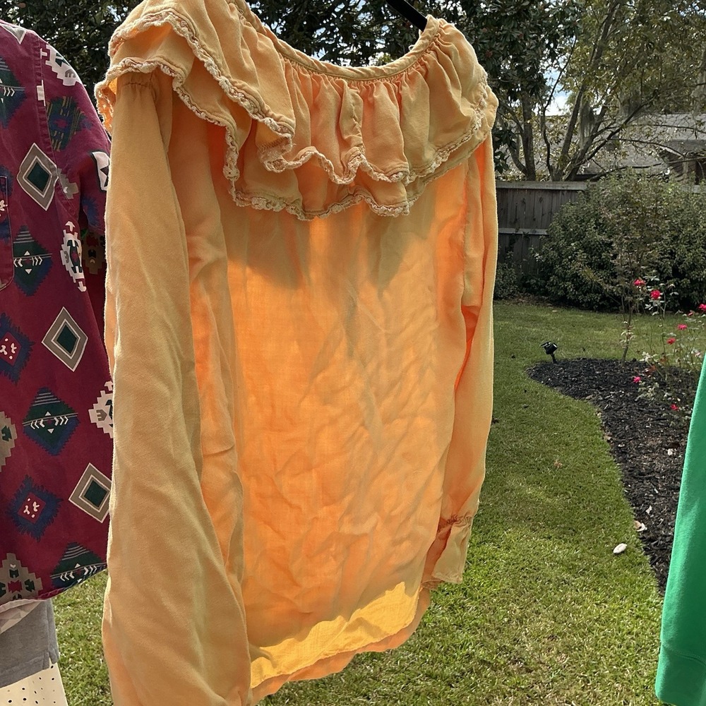VTG Compagnie Internationale Express Ruffle Neck Blouse Women's M Peach - Picture 6 of 12